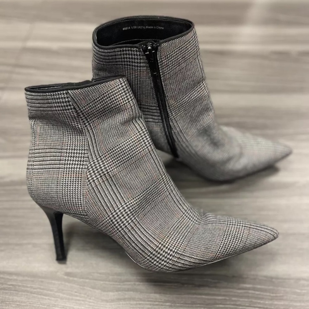 Cabi Dandy Glen Plaid Black & Gray Stiletto Ankle Booties Women's Size 9M